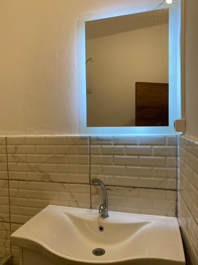 Otantic Place In Sultanahmet Apartment อิสตันบูล ภายนอก รูปภาพ